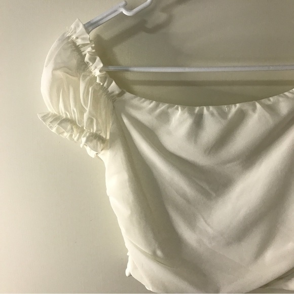 3/$15 Tic toc off white ruched corset crop top size Small - Picture 6 of 8